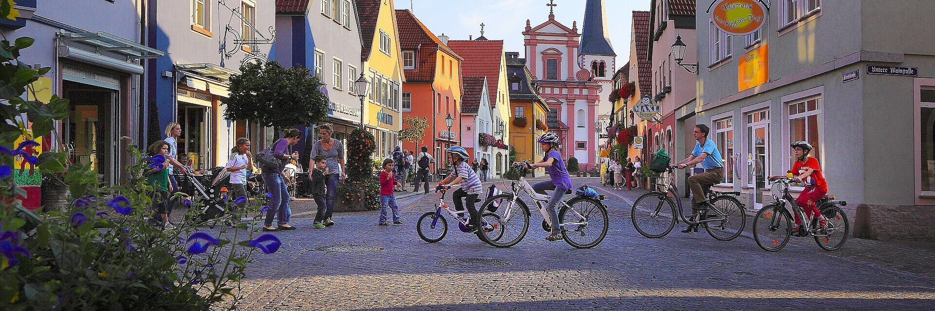 Fahrrad fahren in der Kirchstraße