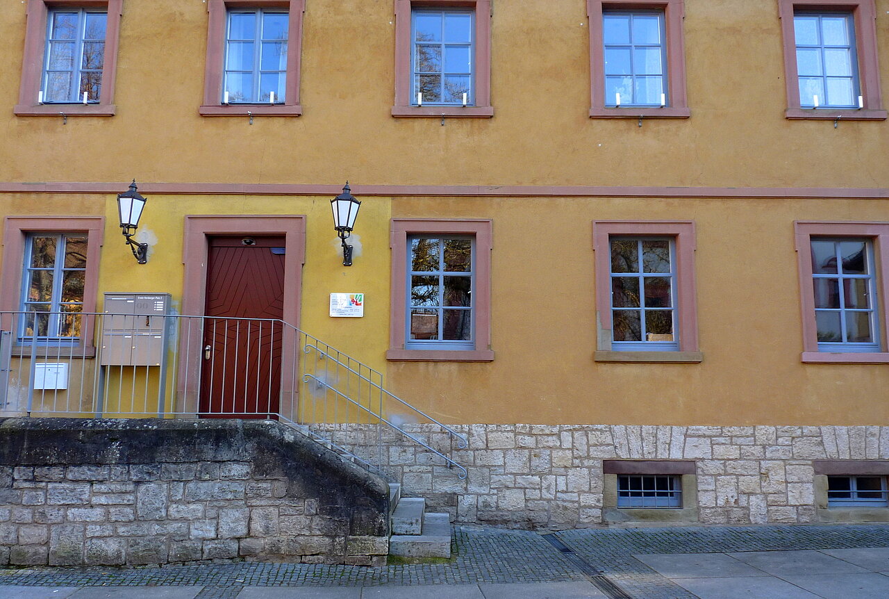 Mittelbau Veitshöchheim.jpg
