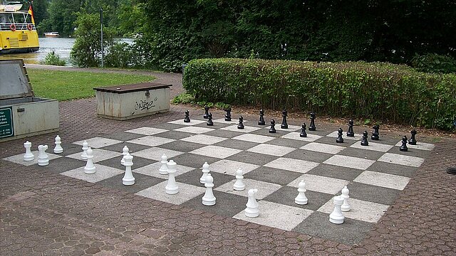 Schachspiel an der Mainlände