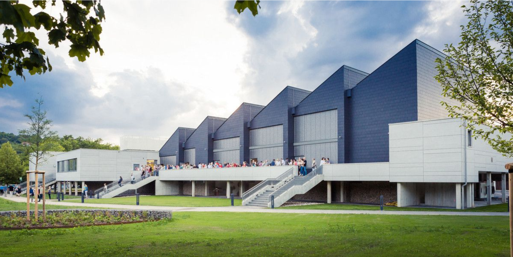 Ansicht der Mainfrankensäle von Süden